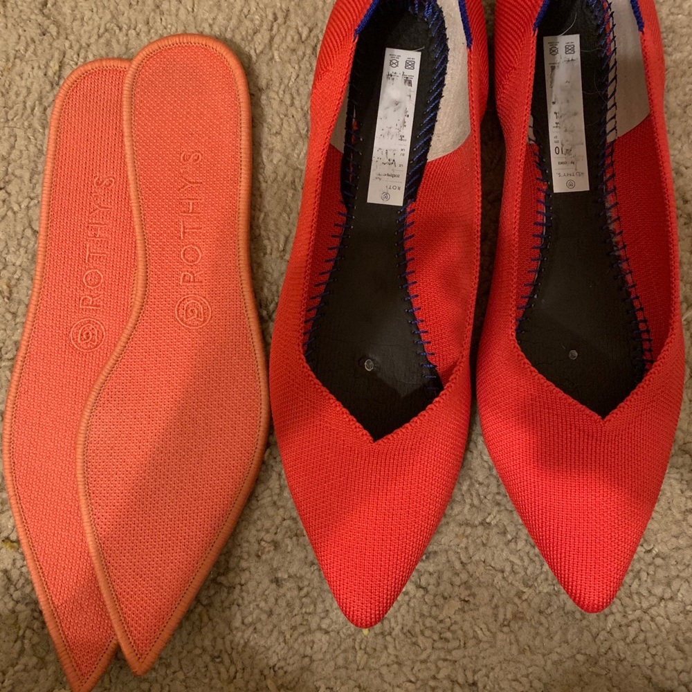 Flame 🔥 Pointed Rothy’s